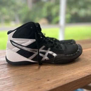 ASICS Wrestling Shoes